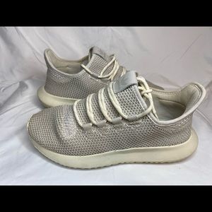 Adidas Mens 6. Should be womens 7.